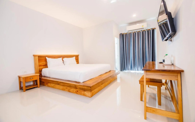 Greenish Ranong Hotel