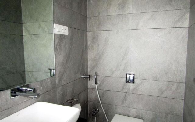 Hotel Silver Ace