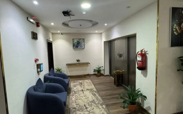 Rose Land Hotel