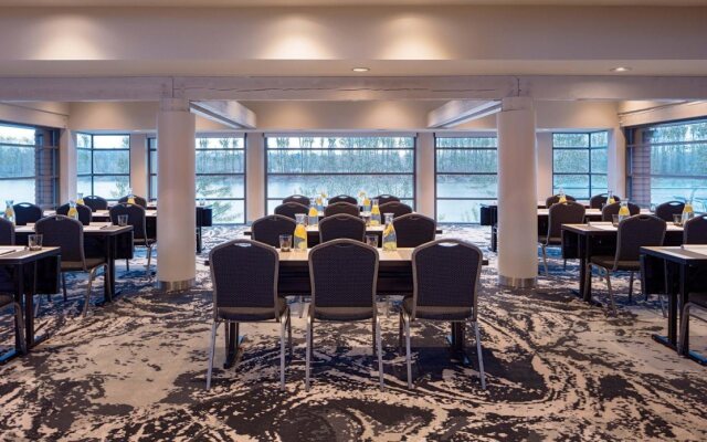 River's Edge Hotel Portland, Tapestry Collection by Hilton