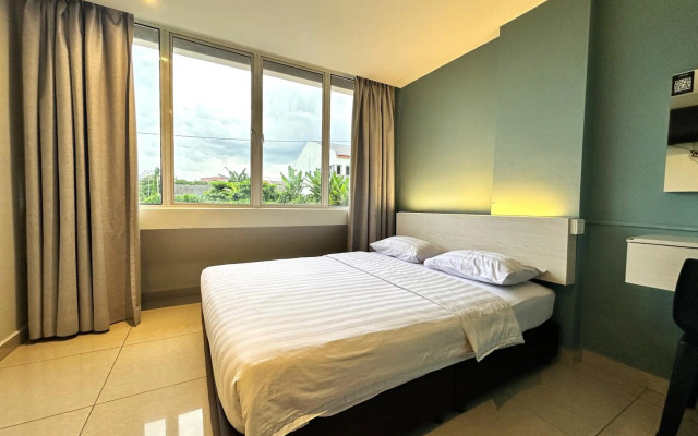 De UPTOWN Hotel @ P.J. 222