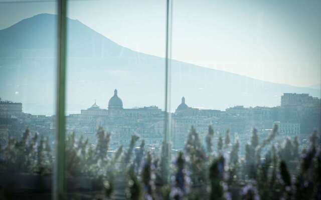 De Bonart Naples, Curio Collection by Hilton