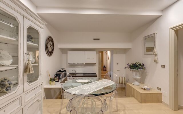 Trevi Miracle Suite