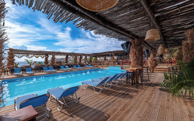 Grand Hotel Saranda