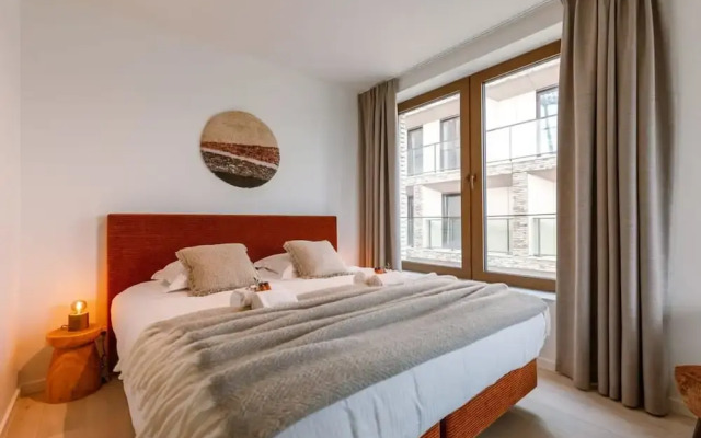 Family Apartment Located by the sea