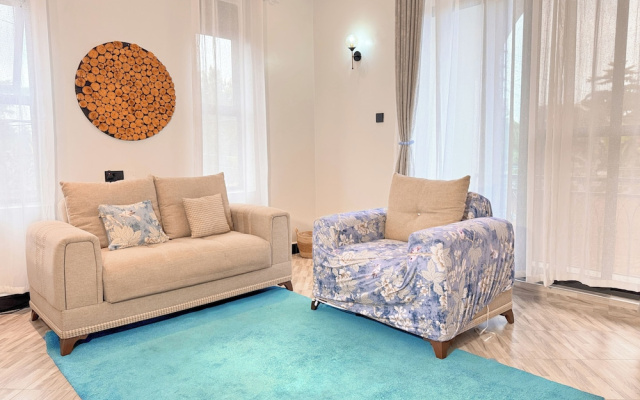 Constatia Homes Bunga