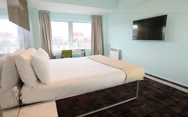 Citrus Hotel Cheltenham by Compass Hospitality