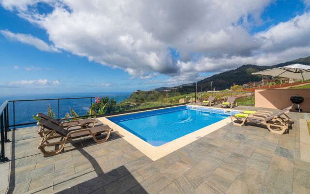 Quality Tranquil Villa With Sea-View | Oceanscape