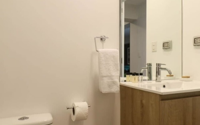 w Designer 2BR in Miraflores