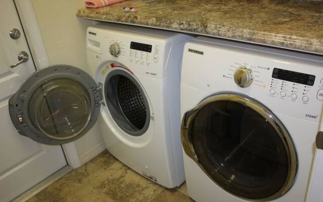 Villa Eagle - Executive - 3 Bedroom