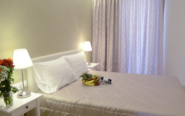 Phidias Hotel