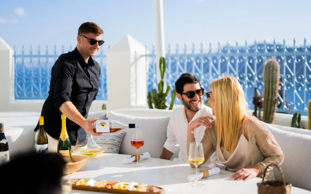 Oia Mansion