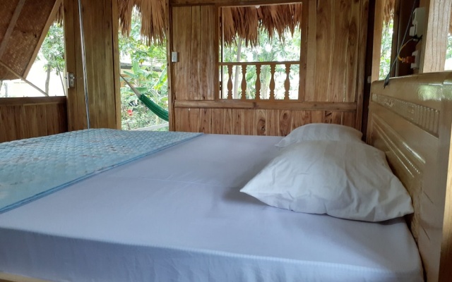 Cuc Phuong Bungalow – Guest Rooms – Nho Quan