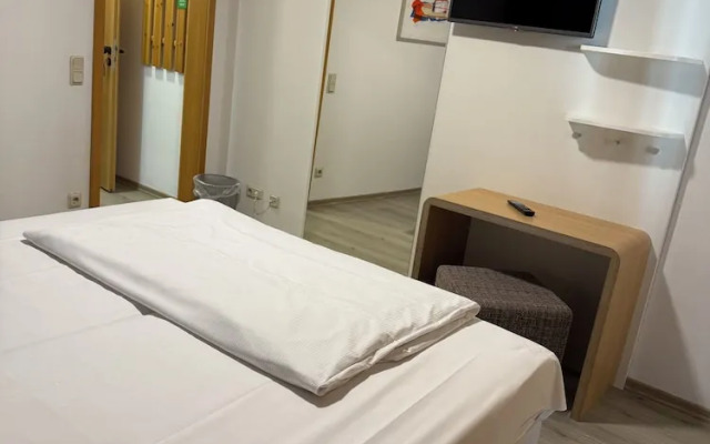 Eurocity Hotel