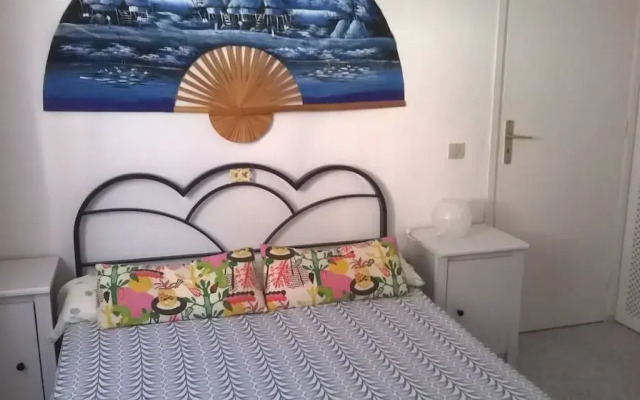 Cozy House Facing The Sea
