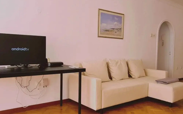 11 EGM - Virtuoso Apartment