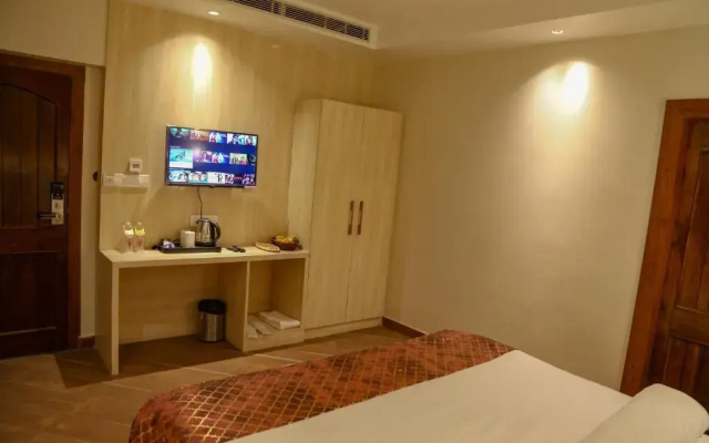 Four Leaf Hotel Arjuna Manor Varanasi