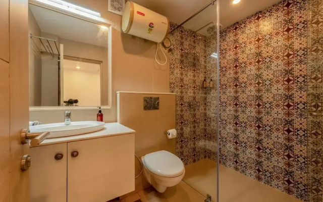 Spacious 3-br Apartment With Pool in Candolim
