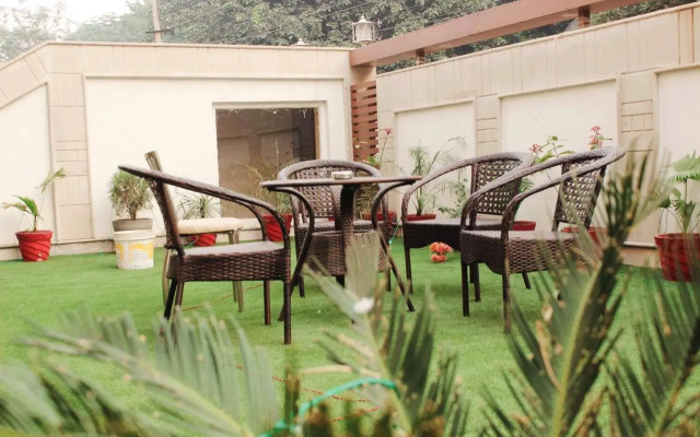 Corporate Prime Huda City Centre