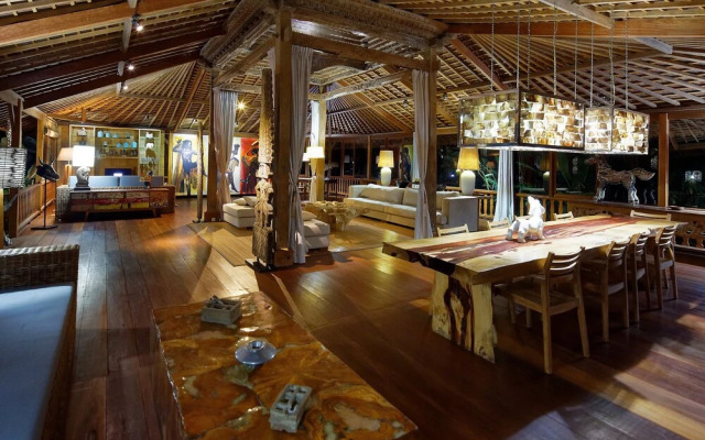 Cendana Villas-4Bedroom Private Pool