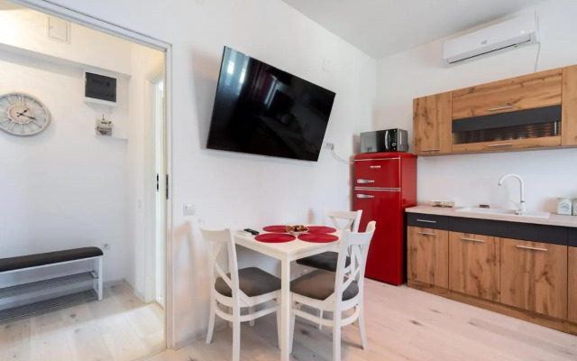 Spacious and cozy apartment in central Bucharest