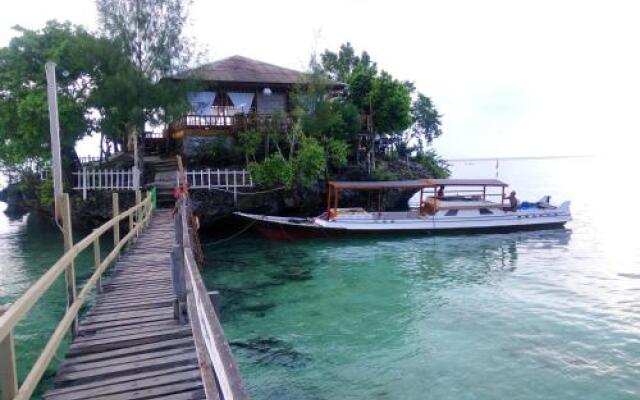 Wasabinua hotel & dive  resort
