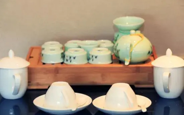 Yipin Yunjing Resort Hotel
