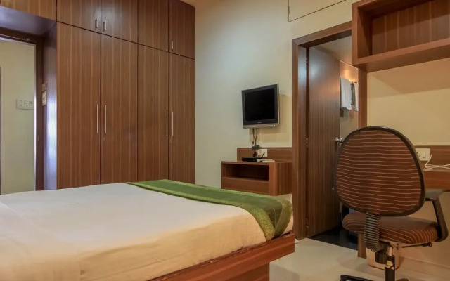 Hummingbird Apartments - Saiprasad