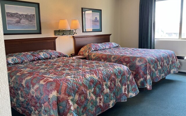 Voyager Resort Inn