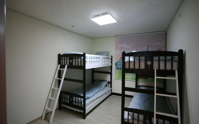 Starjjang Jeju Airport House(별짱제주공항하우스)