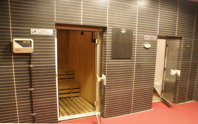 Tianjin Binhai Rezen Hotel