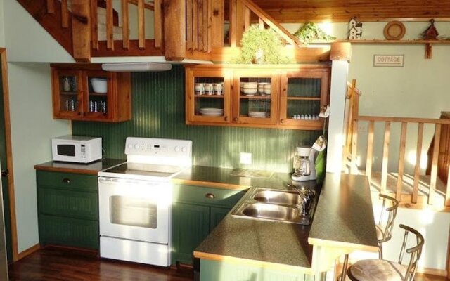 Lost Bridge Lake House