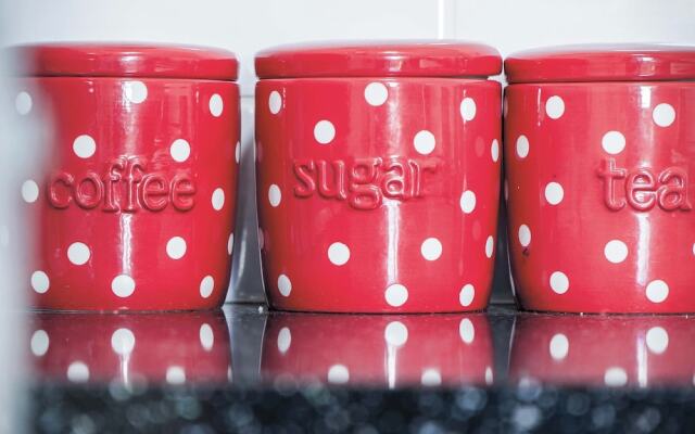 Rooftops - 1 Bedroom Apartment - Tenby