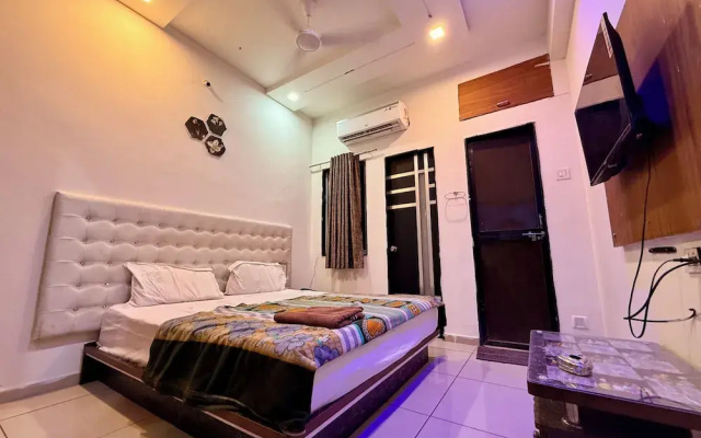 Hotel White Palace
