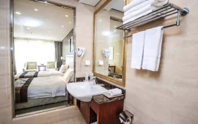 Qinhuangdao International Hotel