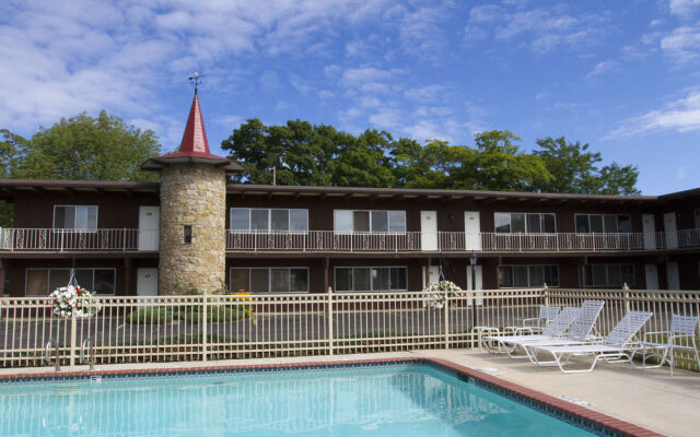 The Earl in Charlevoix