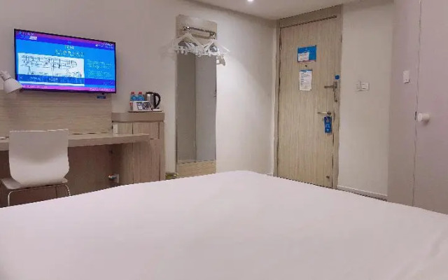 Hanting Premiun Hotel Huai'an Zhou'enlai Memorial