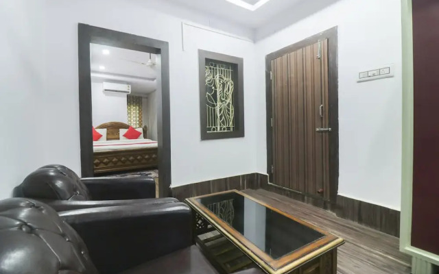 OYO Flagship 18658 Hotel Royal Green