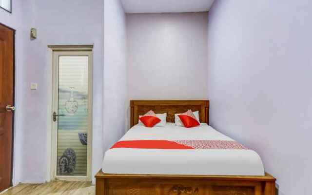 Oyo 91298 Rumah Cantik Homestay
