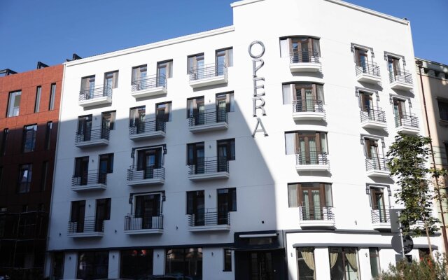 Opera Hotel