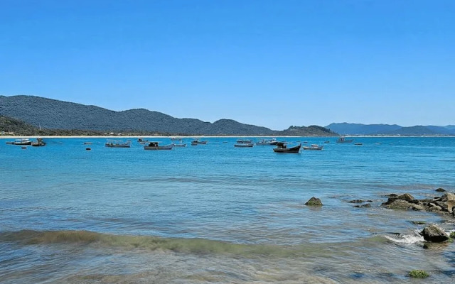 Pé na Areia Encanto da Armação