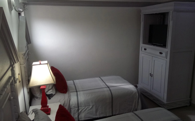 Hotel Hacienda Los Narcisos