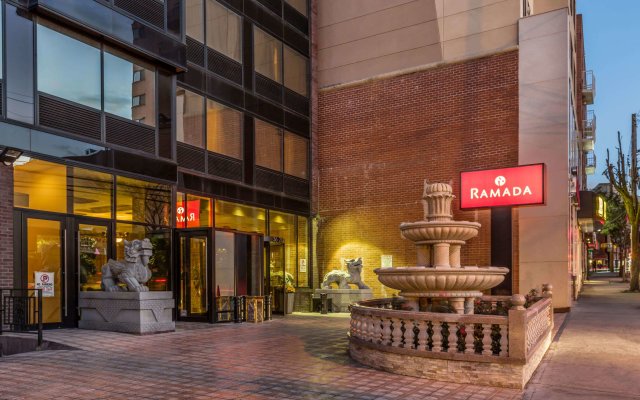 Ramada by Wyndham Flushing Queens