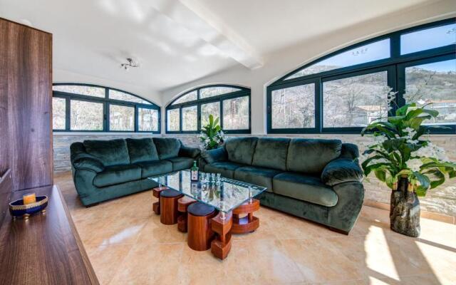 Alt Braic Villa