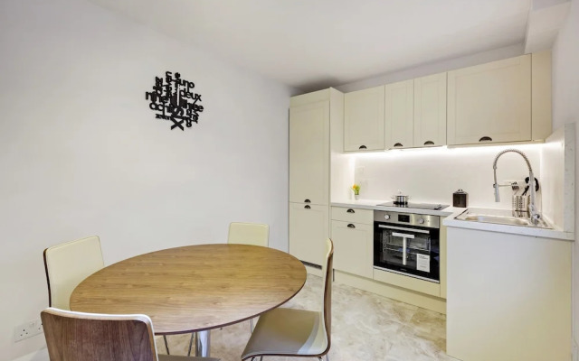 The Sussex Garden Apartment