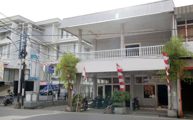 Airy Eco Singkawang Barat Diponegoro 32