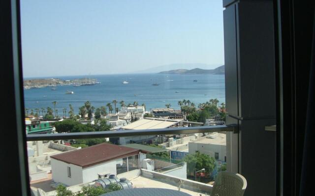 M2 Otel