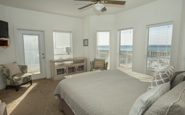 The Castle Destin - 4 Br Home