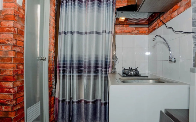 Comfy and Contemporer Studio Kemang View Apartment