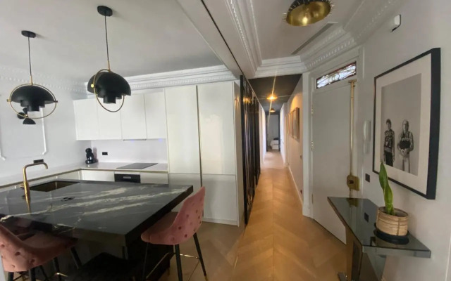 Luxury Apartment in Gran Via